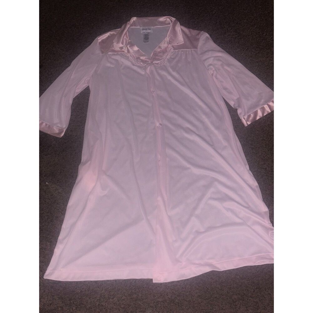 Vintage Vanity Fair  Pink Satin Short SleeveGrandmacore